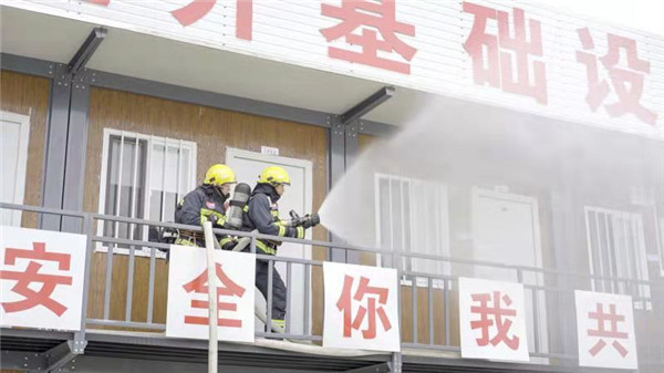 �齻������ˮ��Ŀ����������Ӧ����Ԯ����