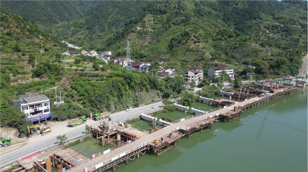 �齻���ųн���330������ˮ�������θĽ���Ŀ��ҵ������!